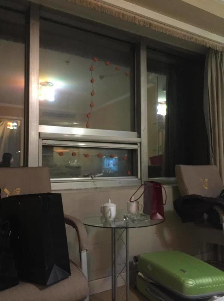 Jinan Yuquan Simpson Hotel Bagian luar foto